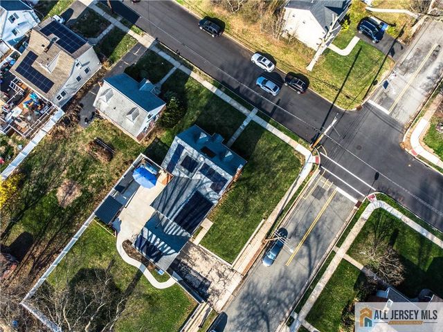 75 Grant Avenue, Fords, NJ 08863