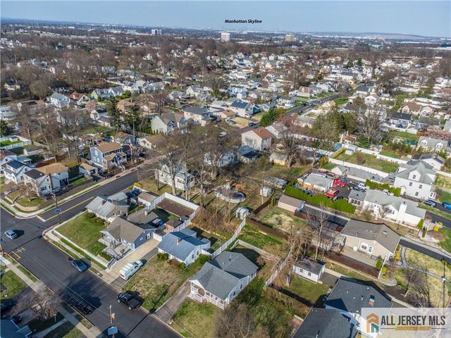 75 Grant Avenue, Fords, NJ 08863