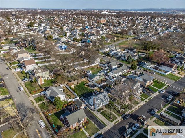 75 Grant Avenue, Fords, NJ 08863