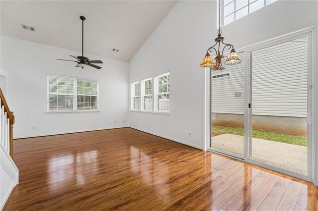 308 W Oaks Trail, Woodstock, GA 30188