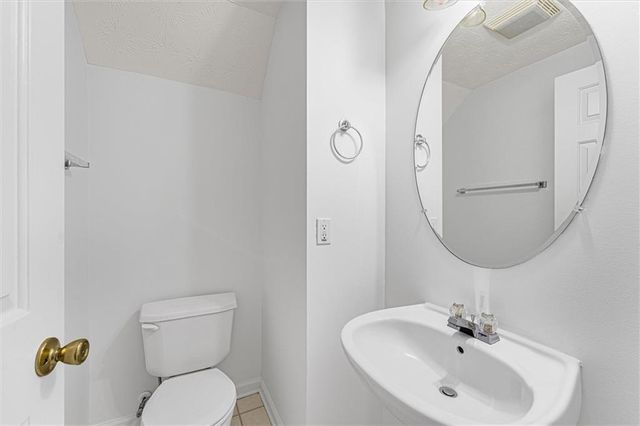 308 W Oaks Trail, Woodstock, GA 30188