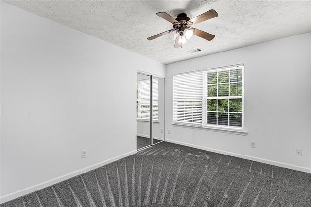 308 W Oaks Trail, Woodstock, GA 30188