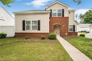 308 W Oaks Trail, Woodstock, GA 30188