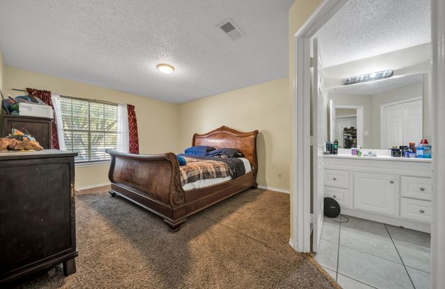 1027 Rain Forest Drive, Dallas, TX 75217