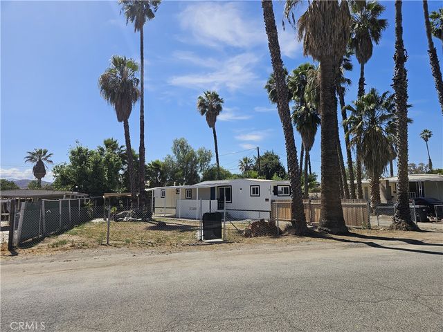 22775 Raymond, Perris, CA 92570