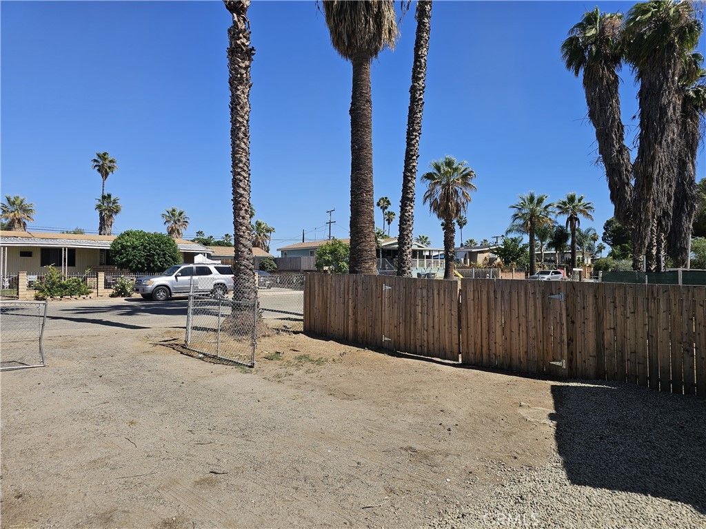 Image 23 of property listing at 22775 Raymond, Perris, CA 92570