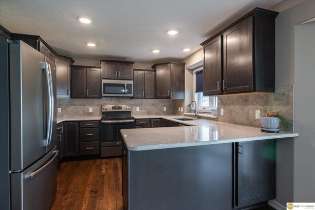 12012 S 44 Street, Bellevue, NE 68123