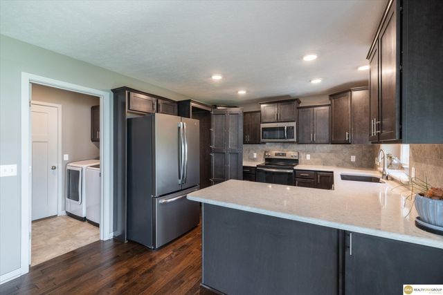 12012 S 44 Street, Bellevue, NE 68123