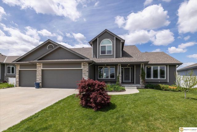 12012 S 44 Street, Bellevue, NE 68123