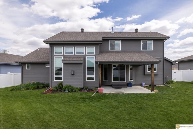 12012 S 44 Street, Bellevue, NE 68123