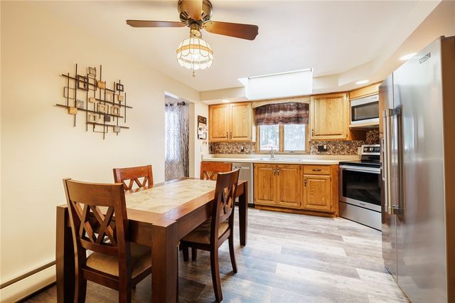 35 Astronaut Drive, Irondequoit, NY 14609