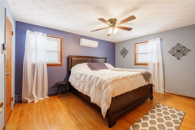 35 Astronaut Drive, Irondequoit, NY 14609