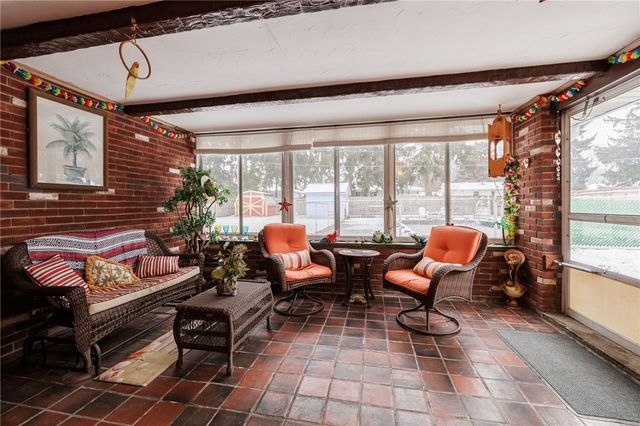 35 Astronaut Drive, Irondequoit, NY 14609