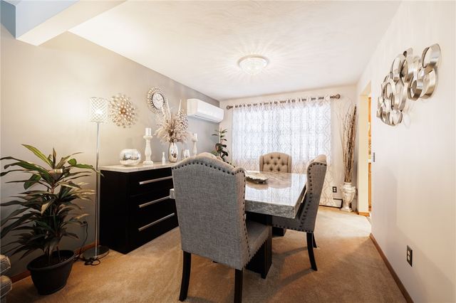 35 Astronaut Drive, Irondequoit, NY 14609