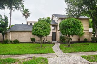 10903 Shawnbrook Drive, Houston, TX 77071