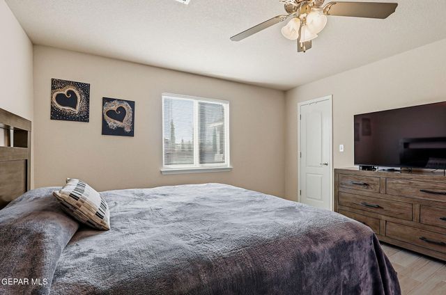 804 LOGI SHEPPHARD Avenue, Anthony, TX 79821