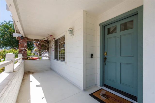 23917 Bennington, Valencia, CA 91354