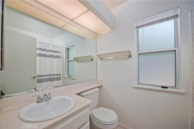 23917 Bennington, Valencia, CA 91354