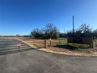 104 Cisco CT, Cedar Creek, TX 78612