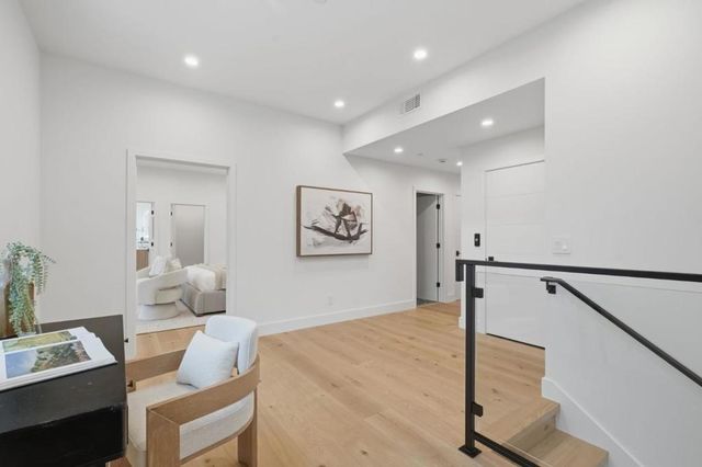 3288 Oak Court, Belmont, CA 94002