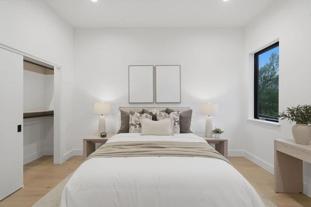 3288 Oak Court, Belmont, CA 94002