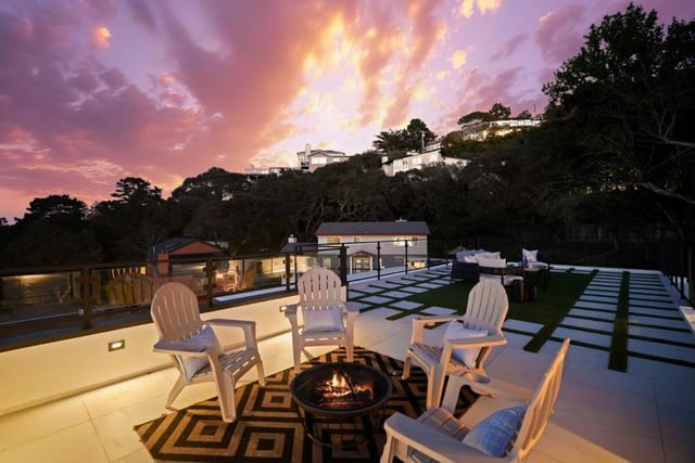 3288 Oak Court, Belmont, CA 94002