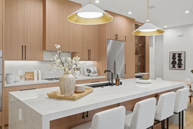 3288 Oak Court, Belmont, CA 94002