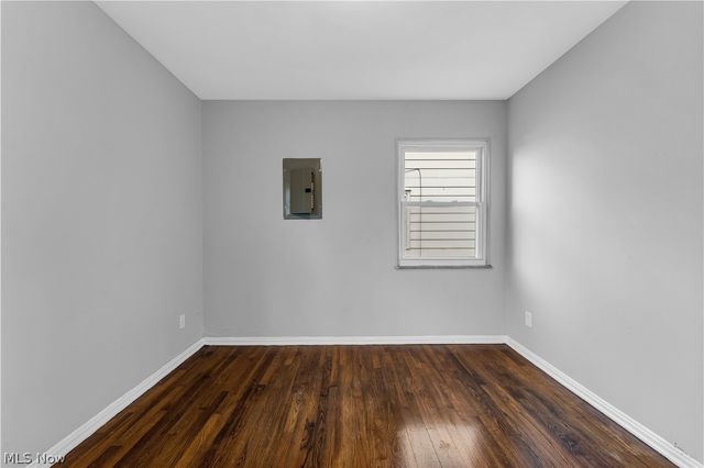 13514 Emery Avenue, Cleveland, OH 44135