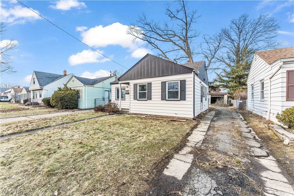13514 Emery Avenue, Cleveland, OH 44135