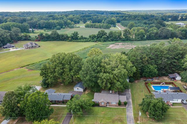 340 Westwood Dr, Huntingdon, TN 38344