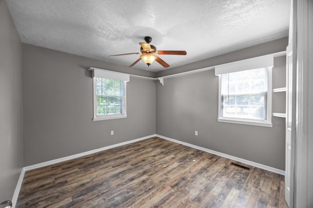 340 Westwood Dr, Huntingdon, TN 38344