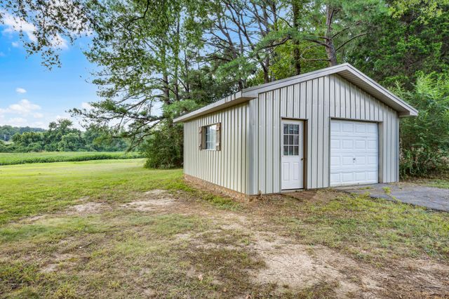 340 Westwood Dr, Huntingdon, TN 38344