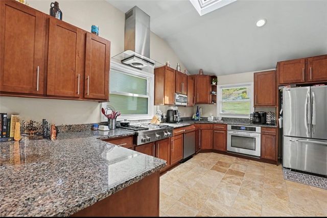 3466 Ridgewood Dr, Churchill Boro, PA 15235