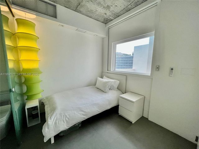 50 S Pointe Drive LOFT5, Miami Beach, FL 33139
