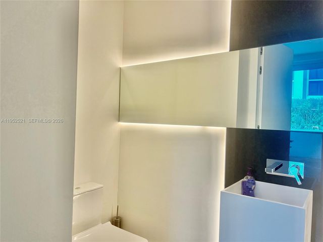 50 S Pointe Drive LOFT5, Miami Beach, FL 33139