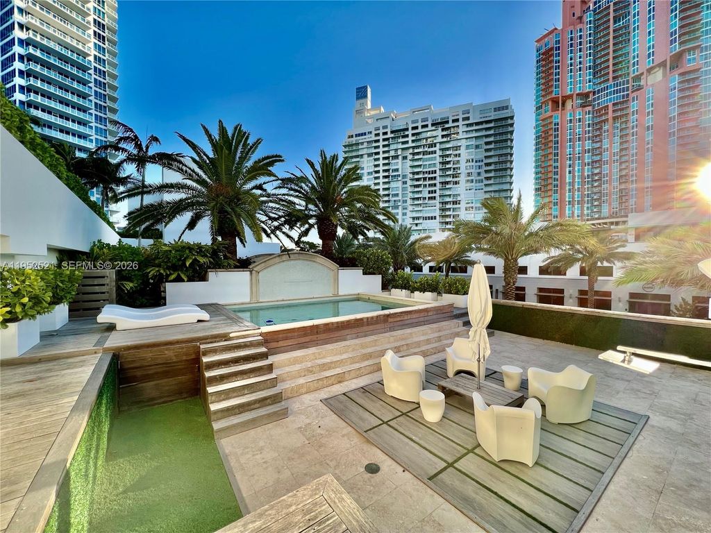 50 S Pointe Drive LOFT5, Miami Beach, FL 33139