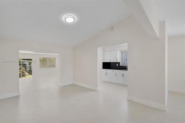 1612 SW 23rd St 1612, Miami, FL 33145
