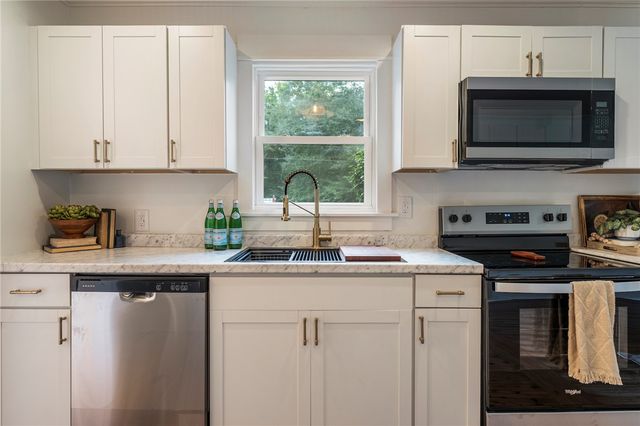 522 Forest Lane, Belton, SC 29627