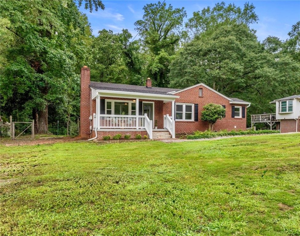 522 Forest Lane, Belton, SC 29627