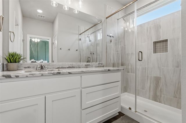 2420 Lightfoot Lane, Bryan, TX 77803