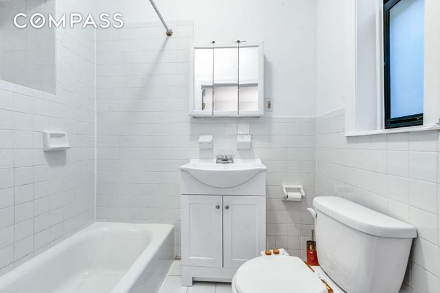 244 Riverside Dr Apt 5E, New York City, NY 10025