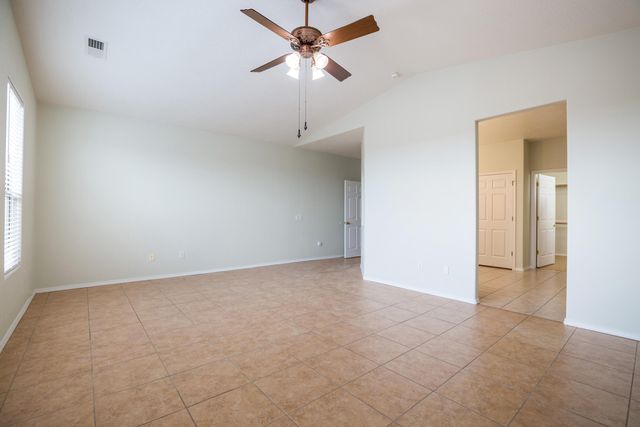 804 Loma Pinon Loop NE, Rio Rancho, NM 87144