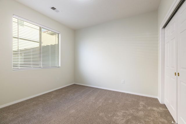 804 Loma Pinon Loop NE, Rio Rancho, NM 87144