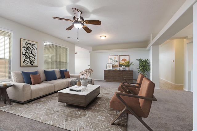 804 Loma Pinon Loop NE, Rio Rancho, NM 87144
