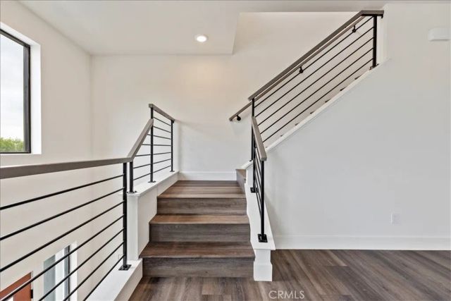 943 N Avenue 66, Los Angeles, CA 90042