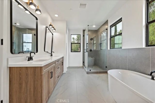 943 N Avenue 66, Los Angeles, CA 90042