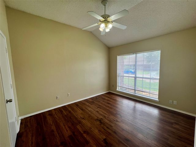 4308 Kelly Hill Drive, Arlington, TX 76017