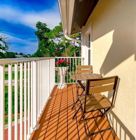6850 Eastview Drive, Lake Worth, FL 33462