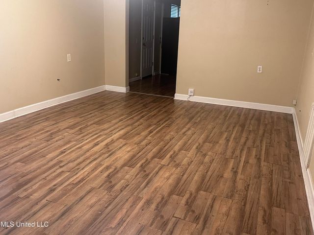 4415 Lynx Avenue, Pascagoula, MS 39581