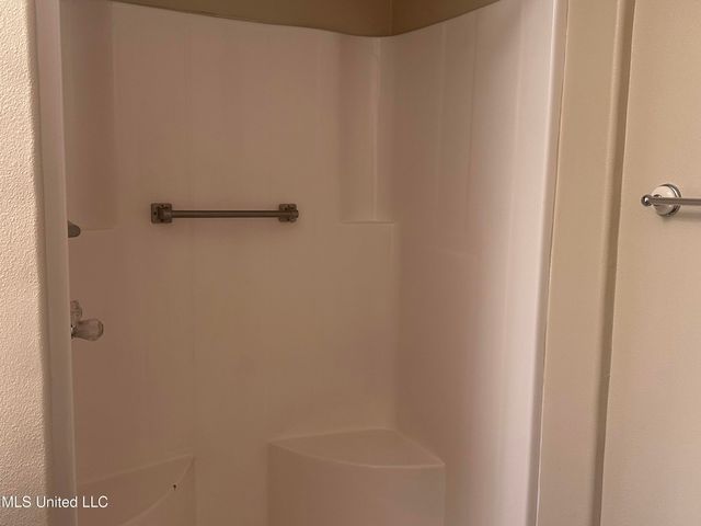 4415 Lynx Avenue, Pascagoula, MS 39581